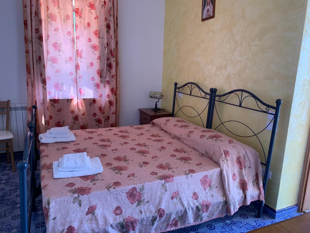 Agriturismo Galletta Villa Leni Bagian luar foto