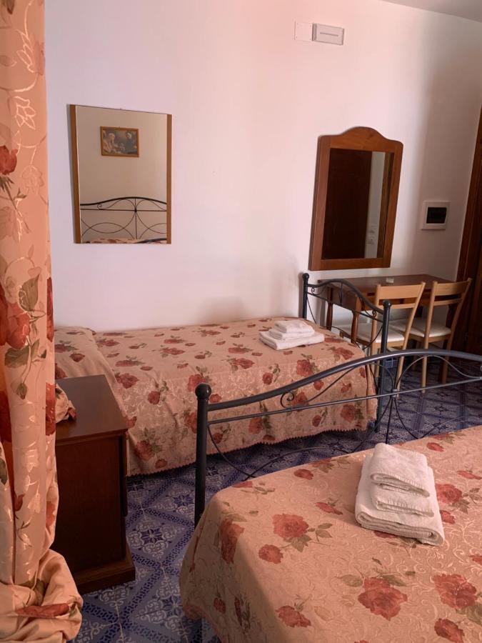 Agriturismo Galletta Villa Leni Bagian luar foto