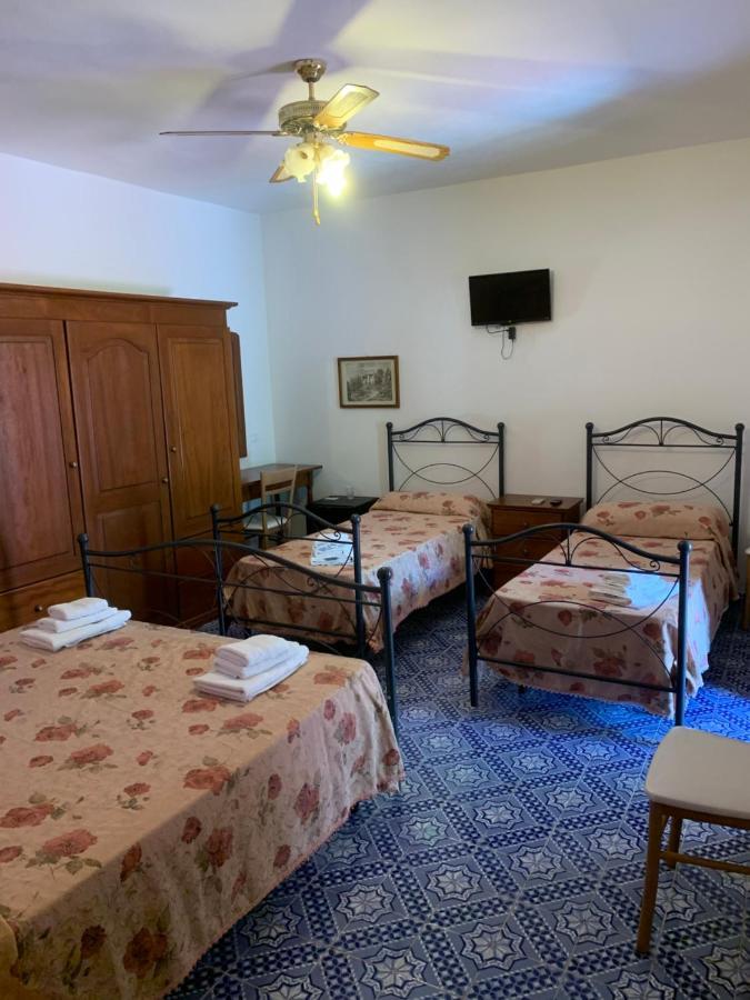 Agriturismo Galletta Villa Leni Bagian luar foto