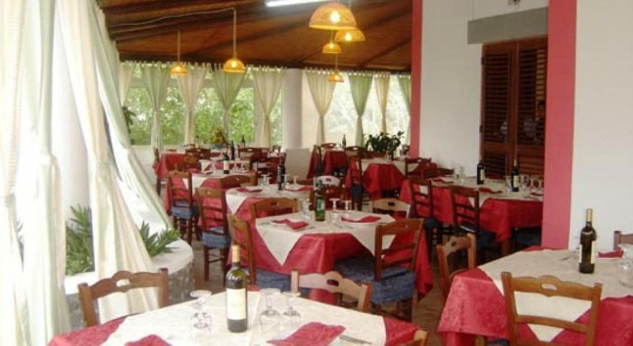 Agriturismo Galletta Villa Leni Bagian luar foto